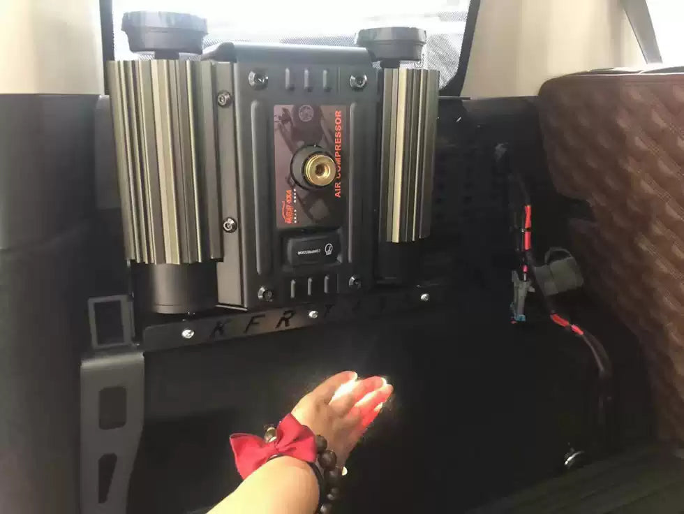 تركيب دعامة مضخة الهواء NR GWM Tank 300 ARB بدون فقدان