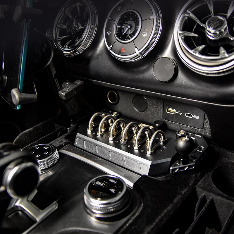 لوحة التحكم اللاسلكية GWM Tank 300 ذات الخمسة اتجاهات