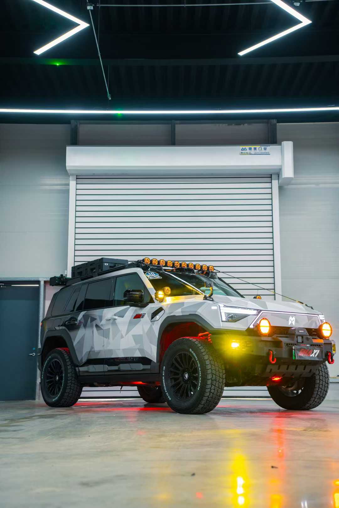 Dongfeng M-Hero M817 with SHAXI EVO73A suspension kit installed – photo 4