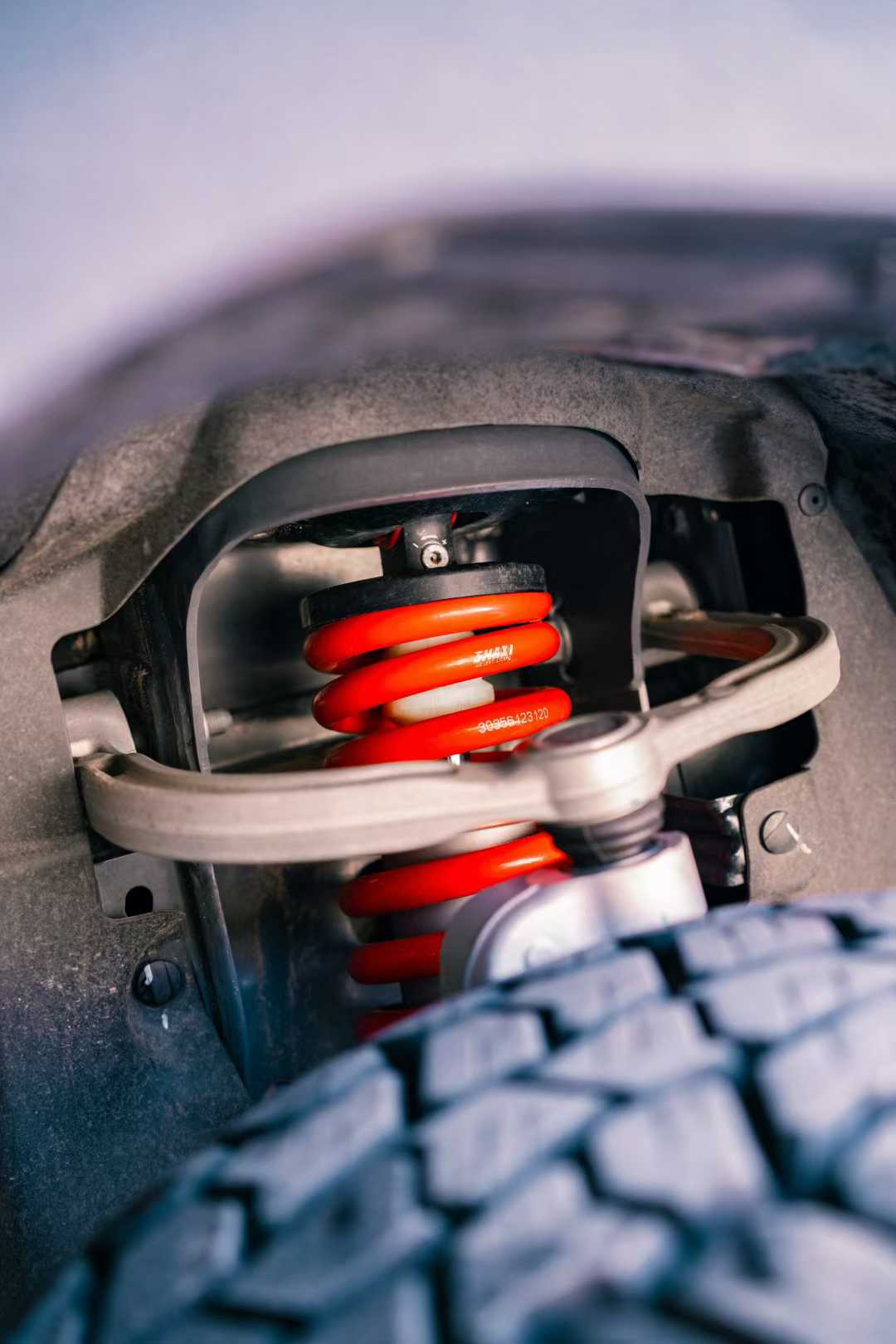 Dongfeng M-Hero M817 with SHAXI EVO73A suspension kit installed – photo 8