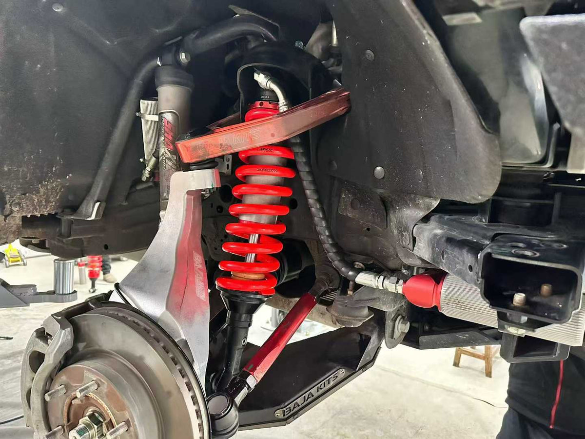 Ford Bronco with SHAXI E-Control suspension kit installed – photo 2