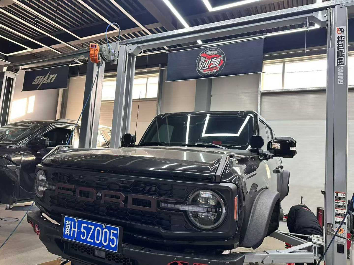 Ford Bronco with SHAXI E-Control suspension kit installed – photo 6