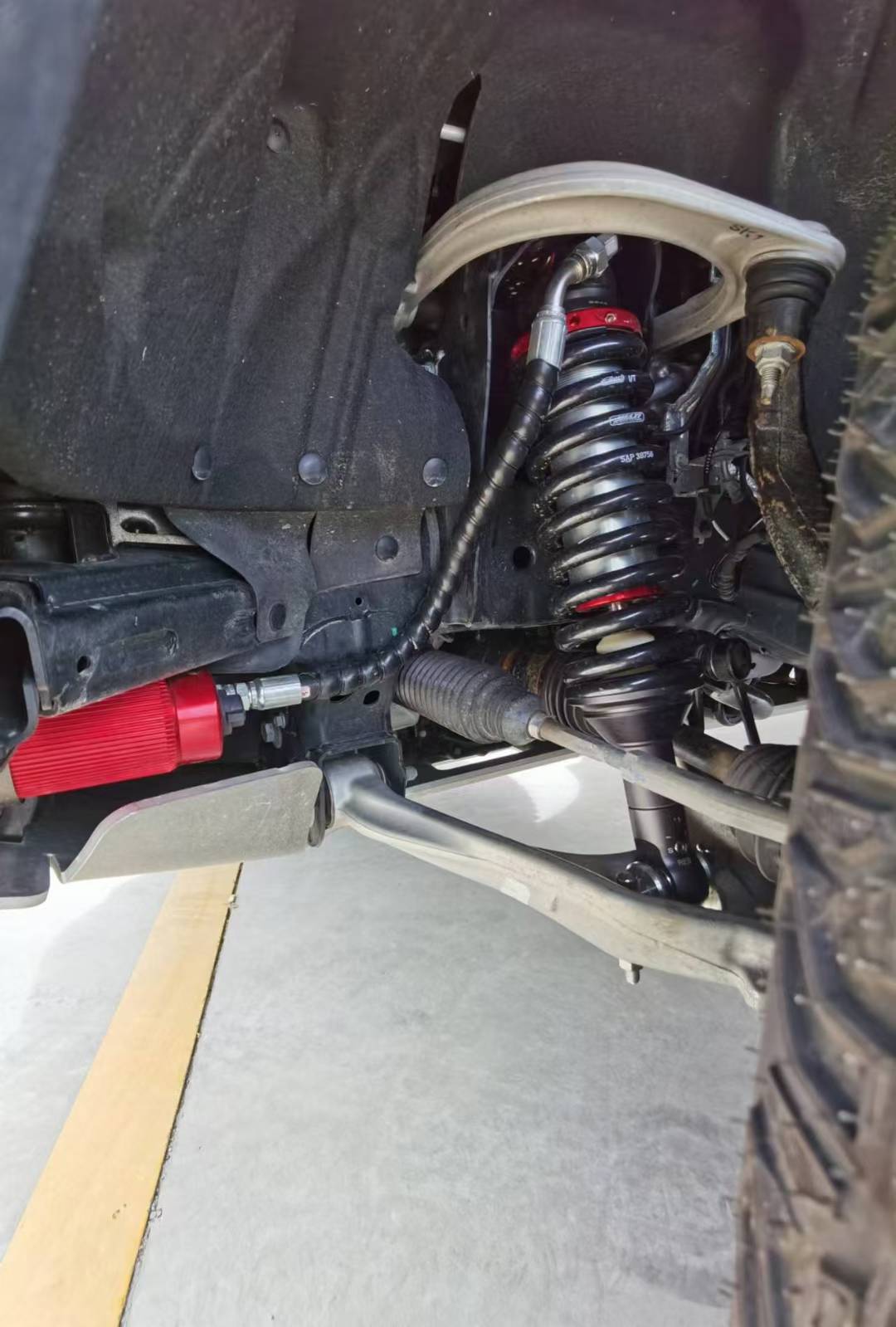 Ford Bronco with SHAXI EVO73A suspension kit installed – photo 12