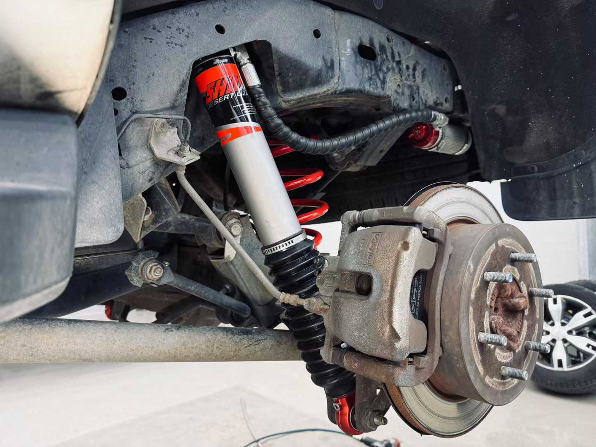Ford Everest with SHAXI EVO73A suspension kit installed – photo 2