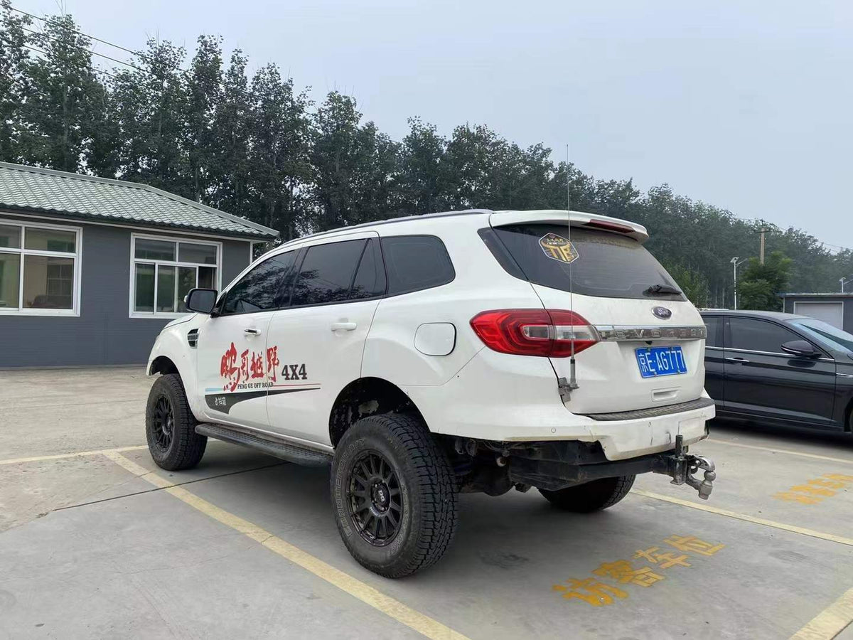 Ford Everest with SHAXI EVO73A suspension kit installed – photo 20