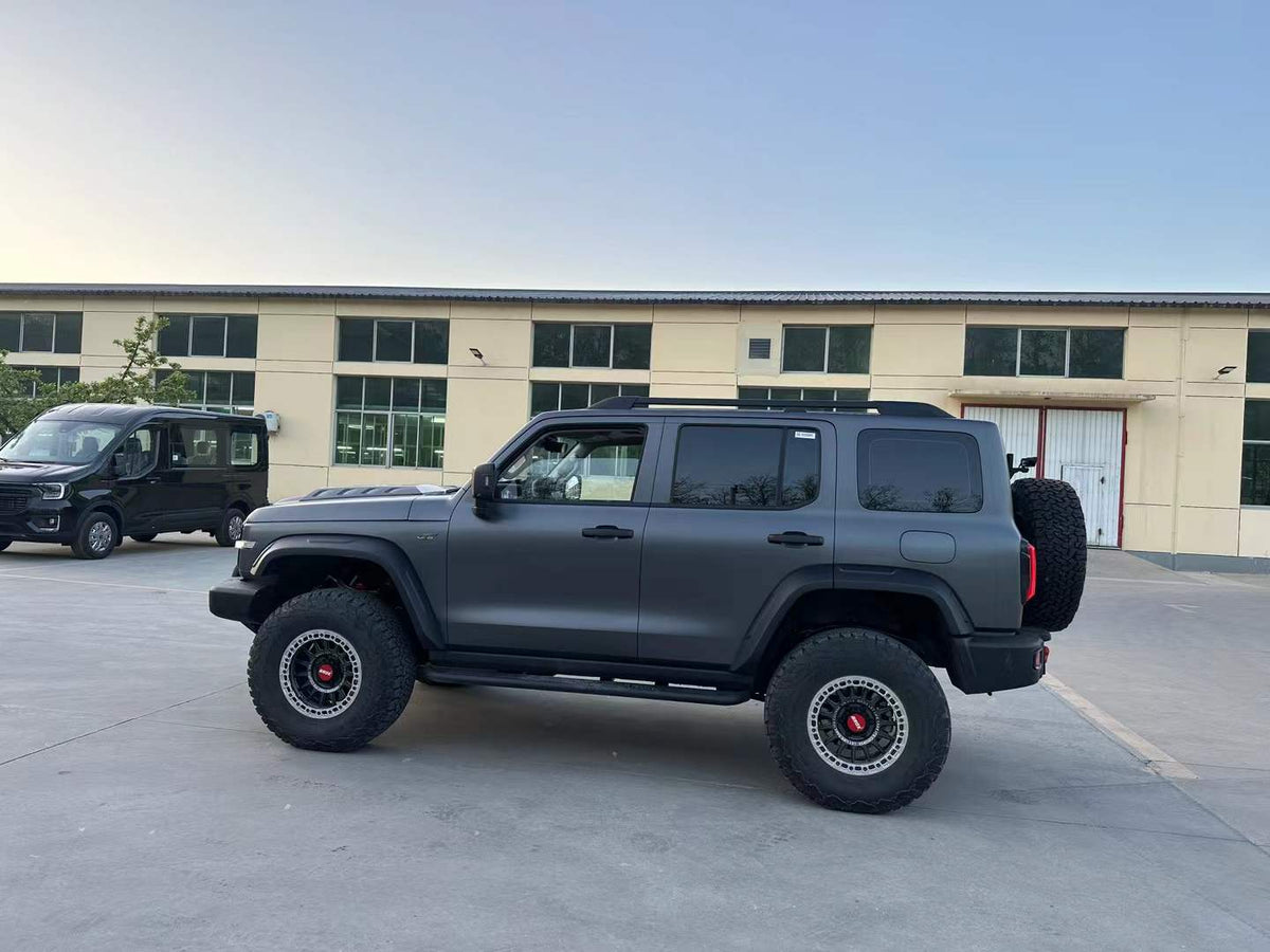 GWM Tank 330 (Tank 300 V6) with SHAXI EVO73A suspension kit installed – photo 2