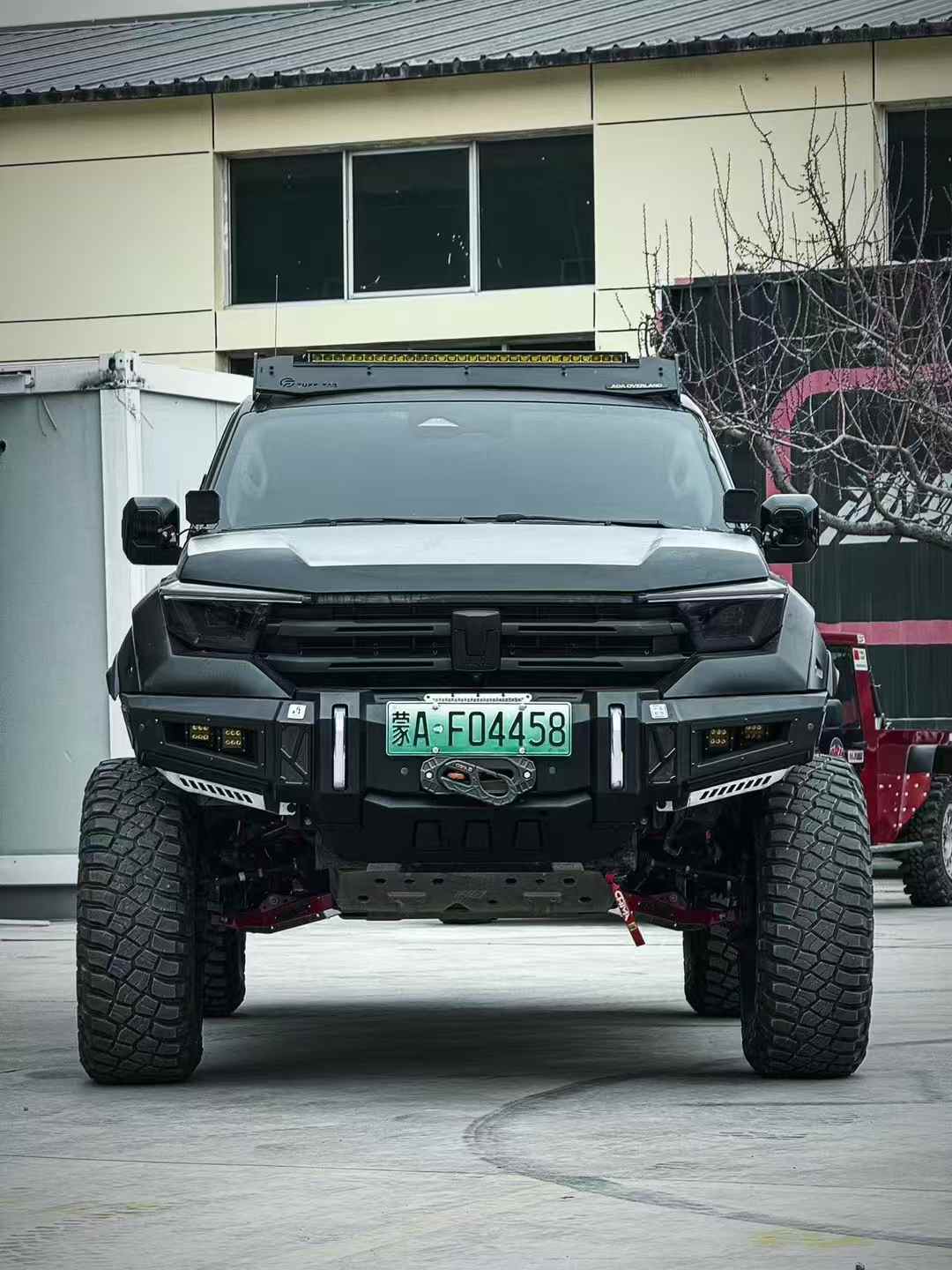 GWM Tank 400 with SHAXI EVO73A suspension kit installed – photo 3