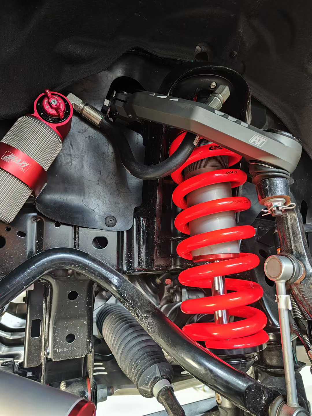 GWM Tank 400 Hi4-Z PHEV with SHAXI EVO73A suspension kit installed – photo 1