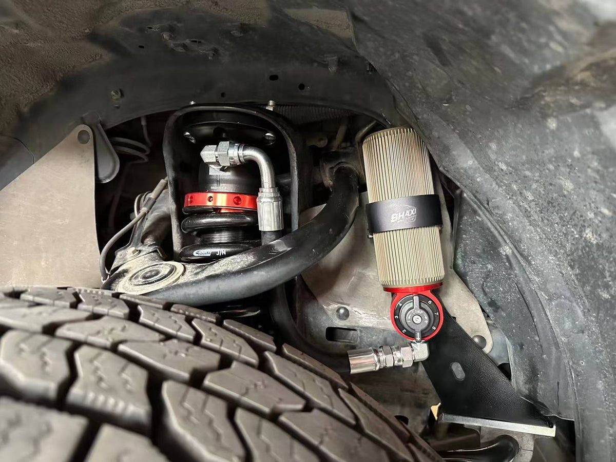 Toyota FJ Cruiser with SHAXI EVO73A suspension kit installed – photo 10