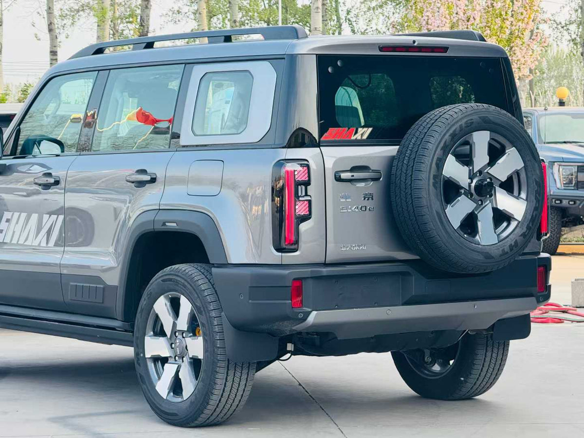 BAIC BJ40E with SHAXI EVO65 suspension kit installed – photo 1
