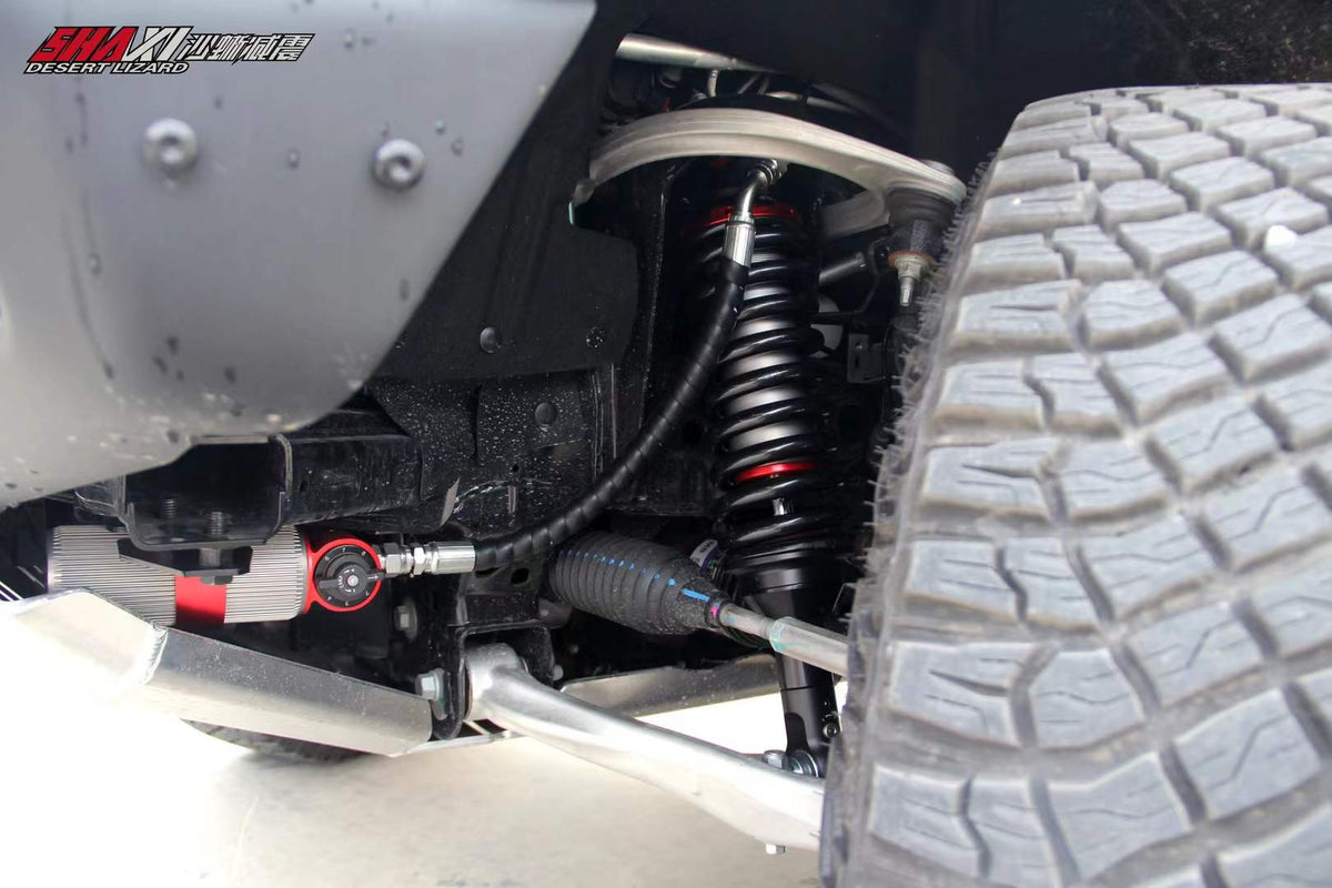 Ford Bronco with SHAXI EVO73A suspension kit installed – photo 2