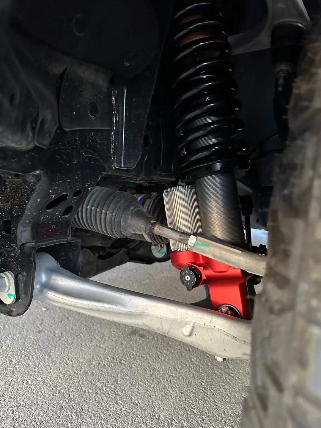Ford Bronco with SHAXI EVO73A suspension kit installed – photo 27