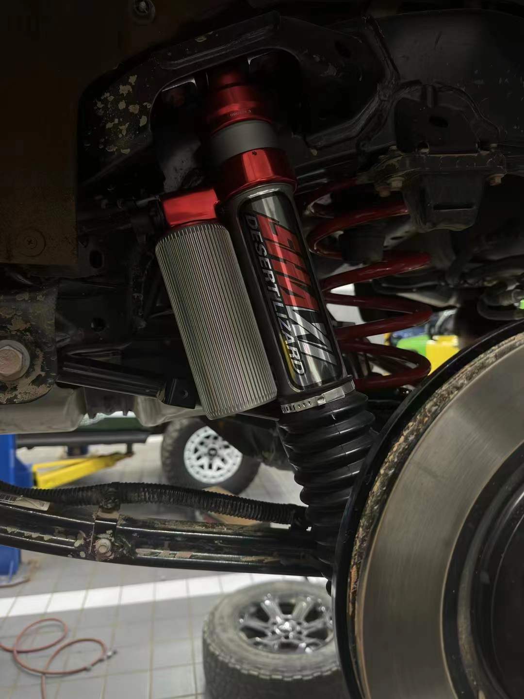 GWM Tank 400 Hi4-T PHEV with SHAXI EVO73A suspension kit installed – photo 44