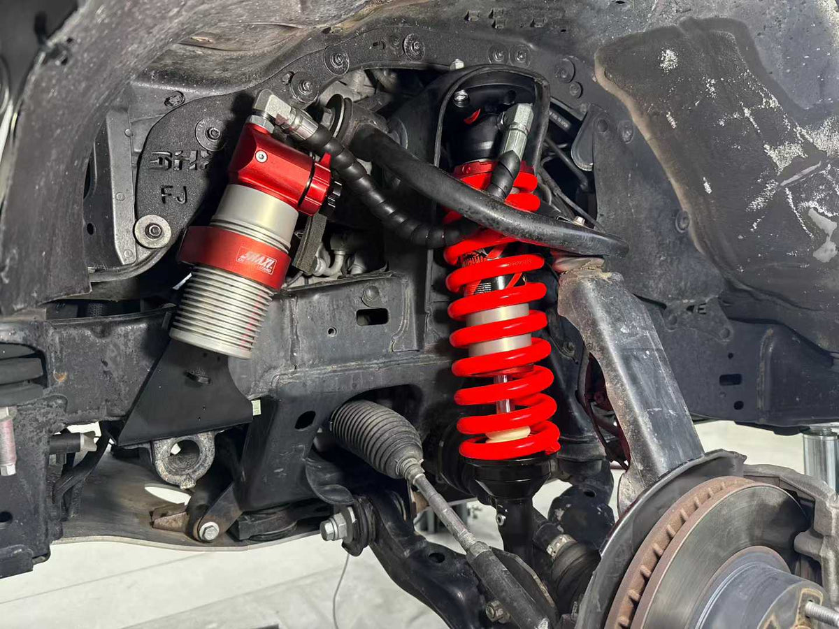 Toyota FJ Cruiser with SHAXI EVO73A suspension kit installed – photo 2