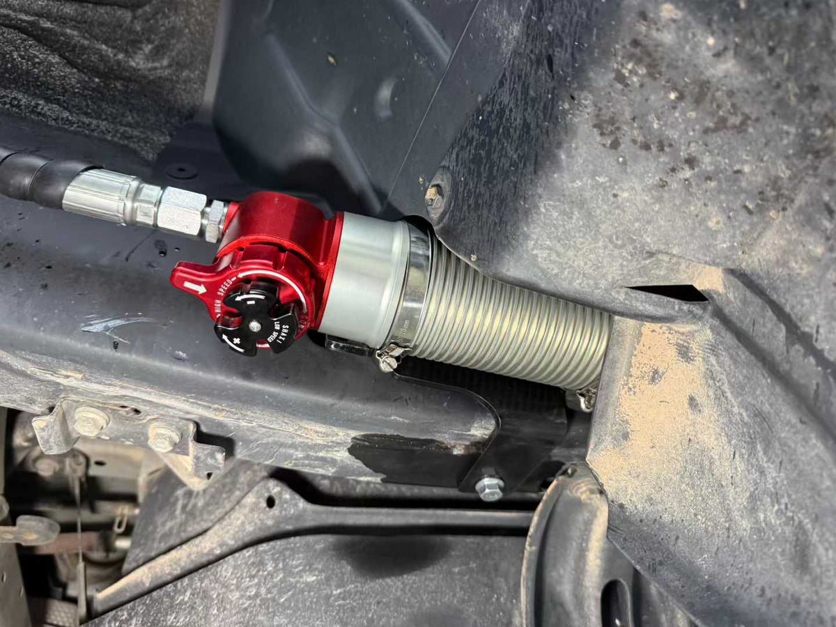 Toyota FJ Cruiser with SHAXI EVO73A suspension kit installed – photo 5