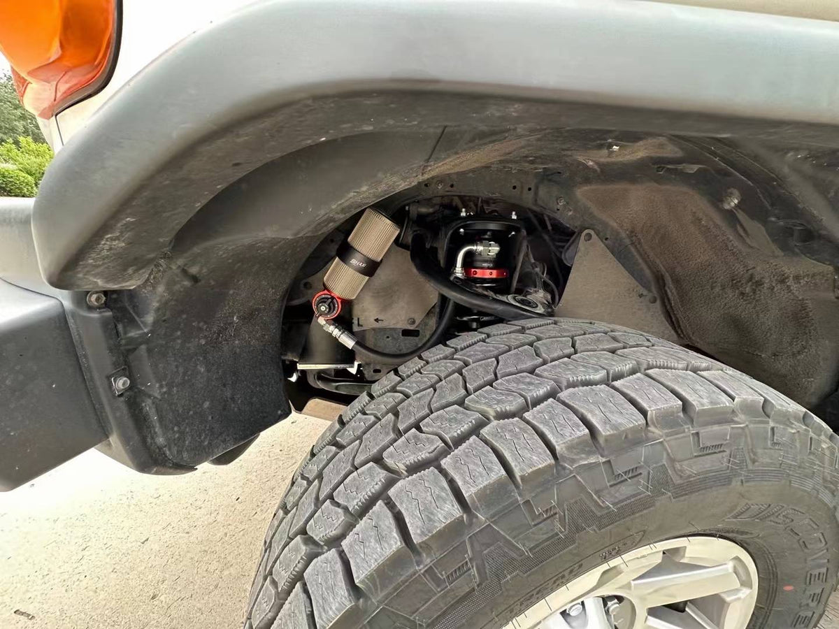 Toyota FJ Cruiser with SHAXI EVO73A suspension kit installed – photo 13