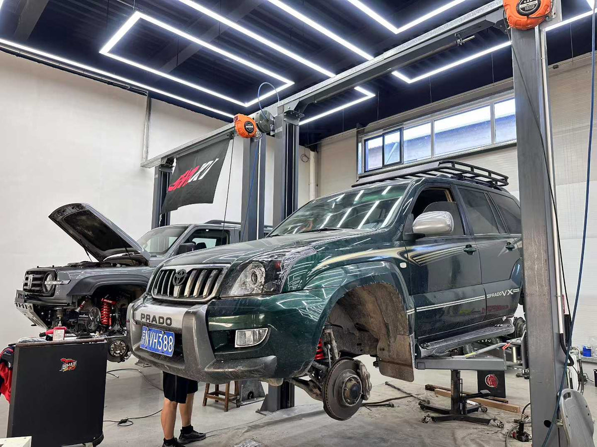 Toyota Land Cruiser Prado 120 with SHAXI EVO73A suspension kit installed – photo 7